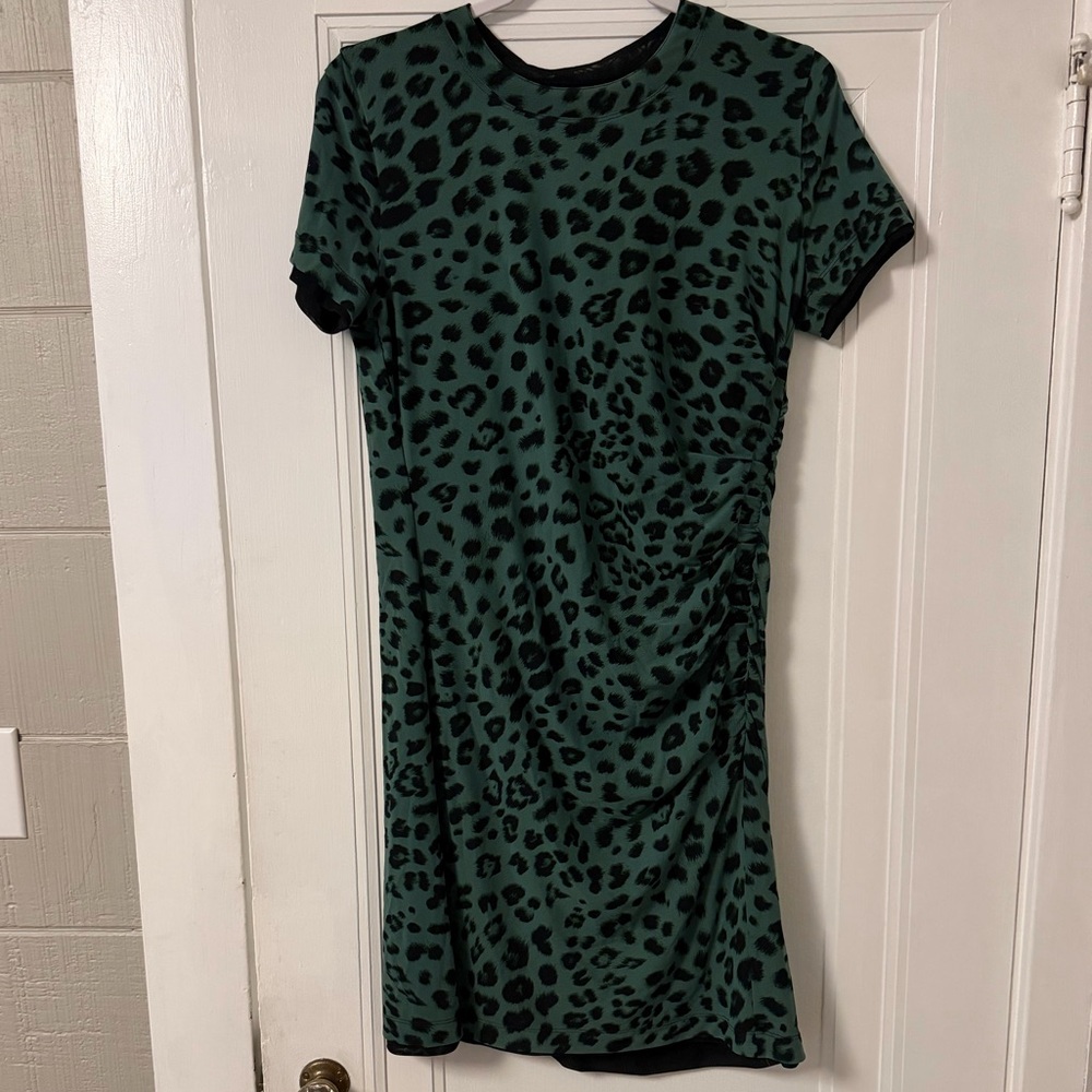 Cabi NWT Green Leopard Print Short Sleeve Dress - Size M